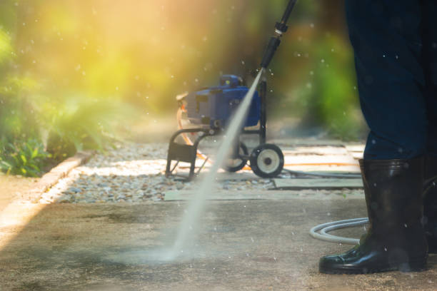 Best Pool Deck Cleaning  in Steubenville, OH